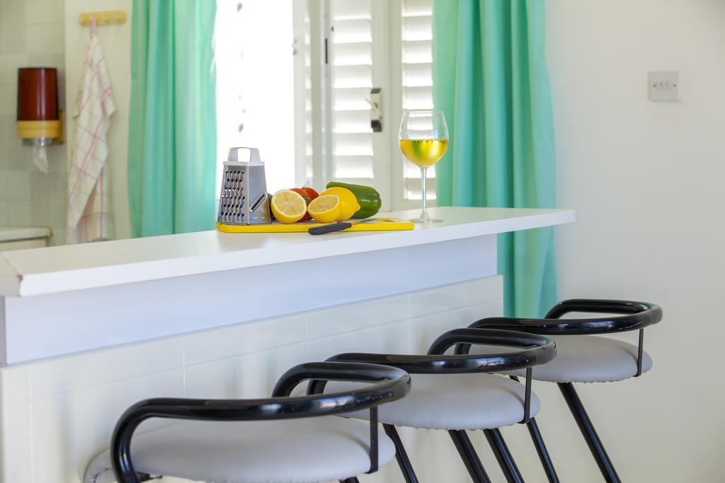 Protaras Holiday Suite Annie Екстер'єр фото