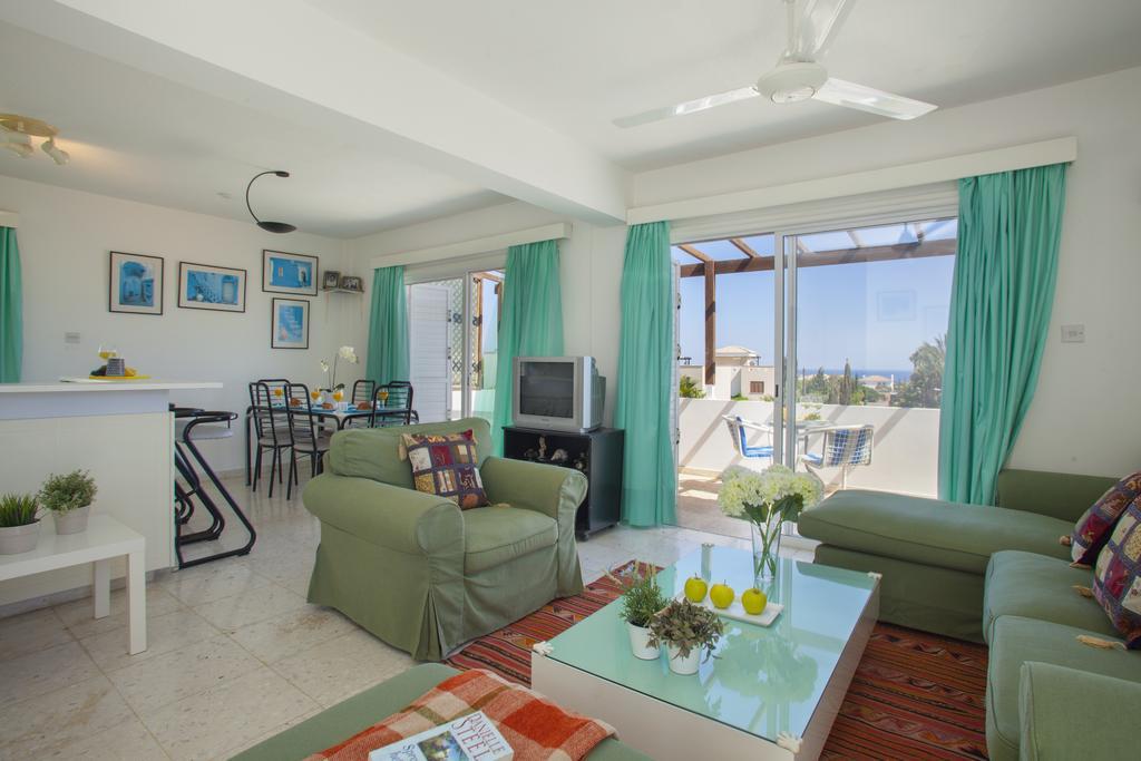 Protaras Holiday Suite Annie Екстер'єр фото