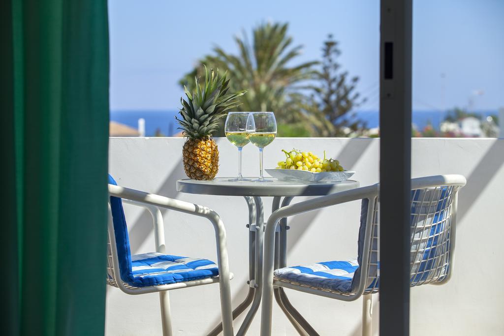 Protaras Holiday Suite Annie Екстер'єр фото